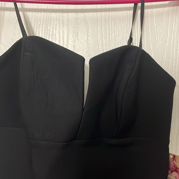 Black Dress - Picture 5 of 6